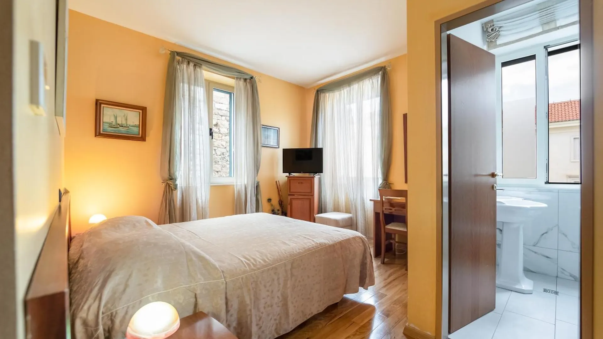 Hotel Peristil Split