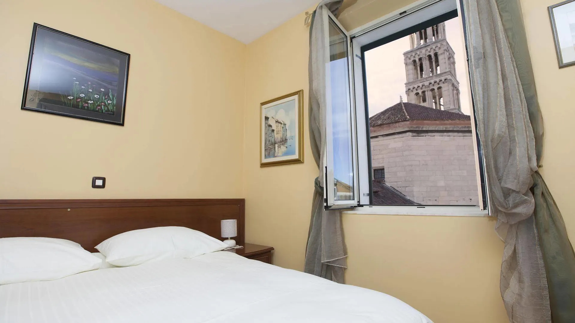 Hotel Peristil Split Croatia