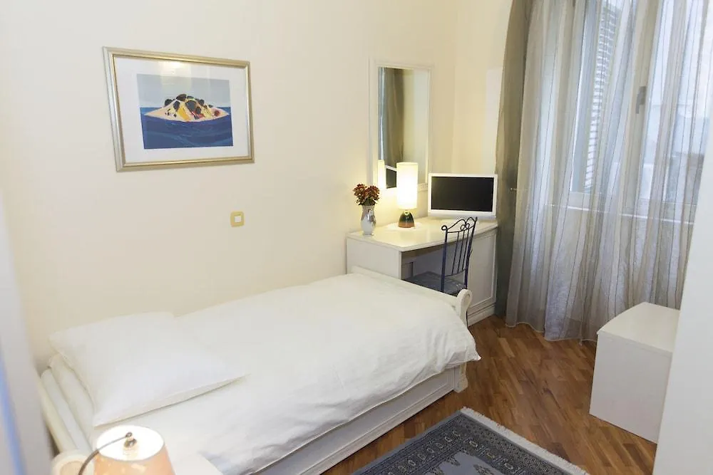 ***  Hotel Peristil Split Croatia