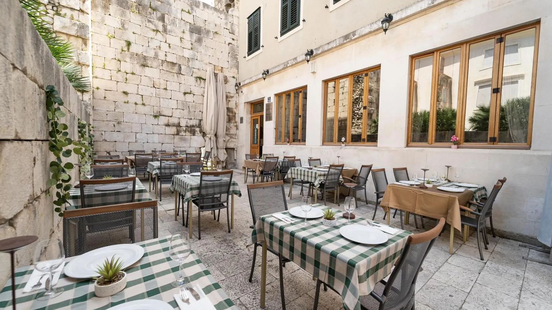 Hotel Peristil Split