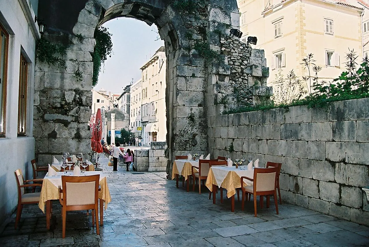 Hotel Peristil Split